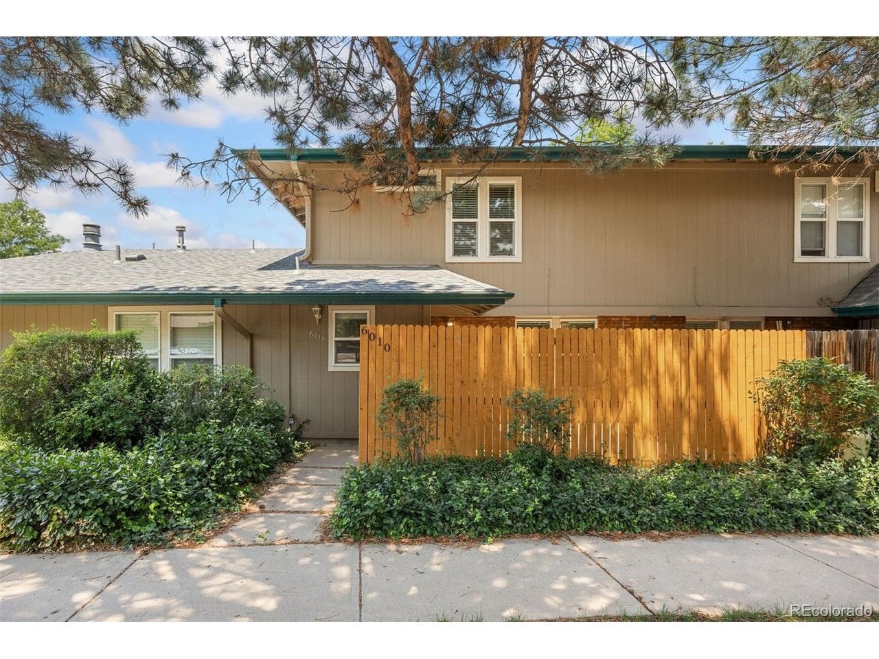 6010 S Willow Way, Greenwood Village, CO 80111 photo