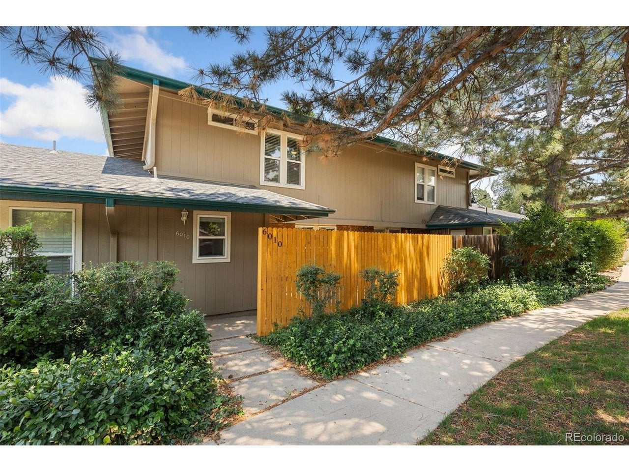 6010 S Willow Way, Greenwood Village, CO 80111 photo