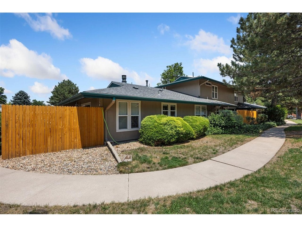 6010 S Willow Way, Greenwood Village, CO 80111 photo