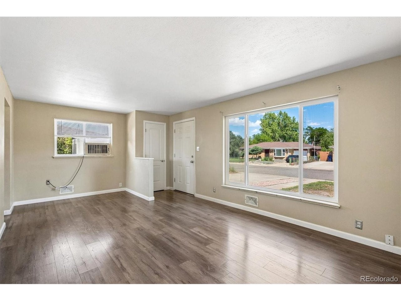 3177 Ursula St, Aurora, CO 80011 photo