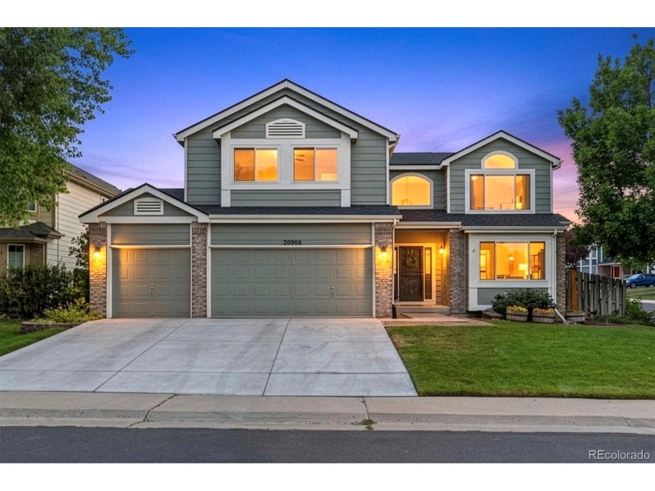 20906 Berry Ave, Centennial, CO 80015