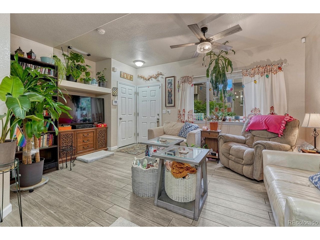 6749 Rio Bravo Grv, Colorado Springs, CO 80922 photo