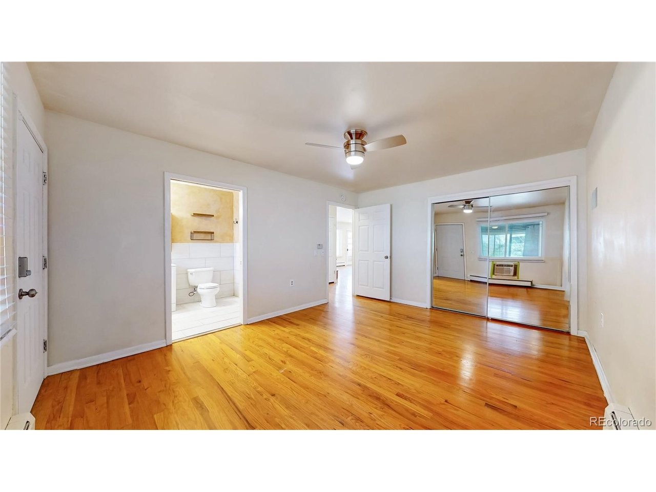 359 Quentin St, Aurora, CO 80011 photo