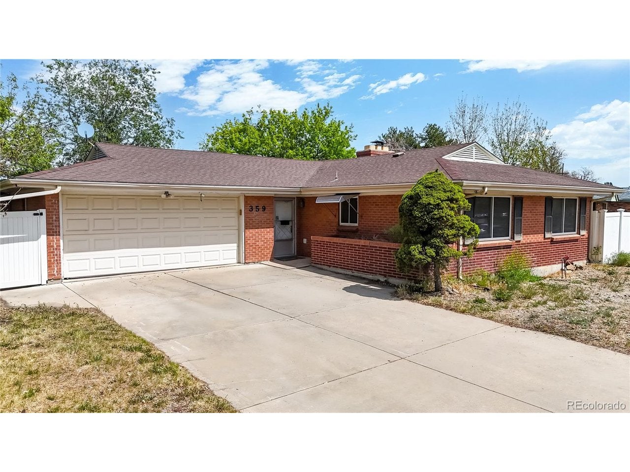 359 Quentin St, Aurora, CO 80011 photo
