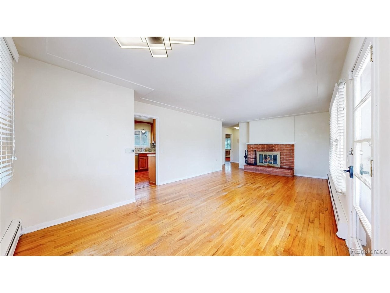 359 Quentin St, Aurora, CO 80011 photo