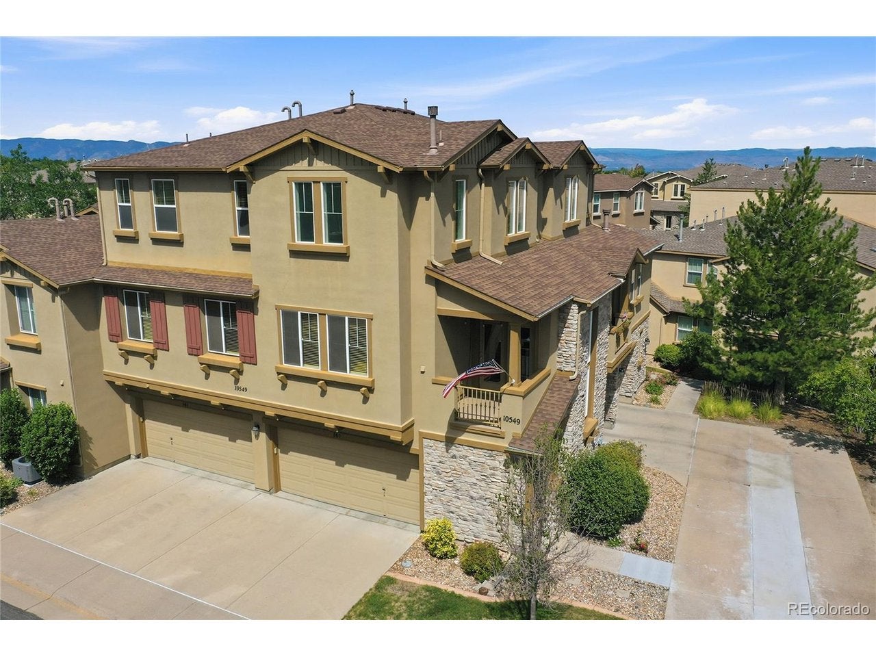 10549 Graymont Ln, Littleton, CO 80126