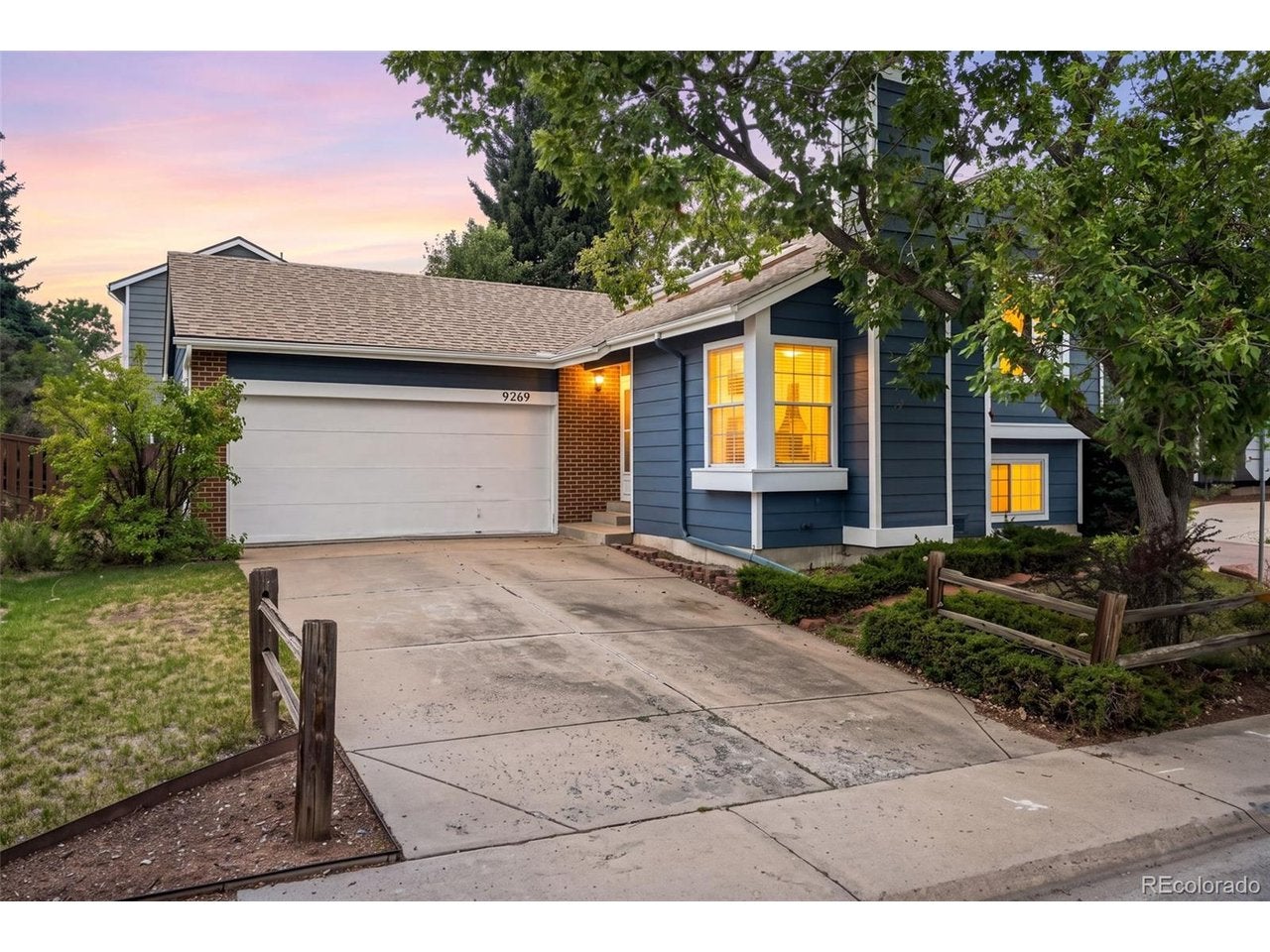 9269 Hickory Cir, Highlands Ranch, CO 80126