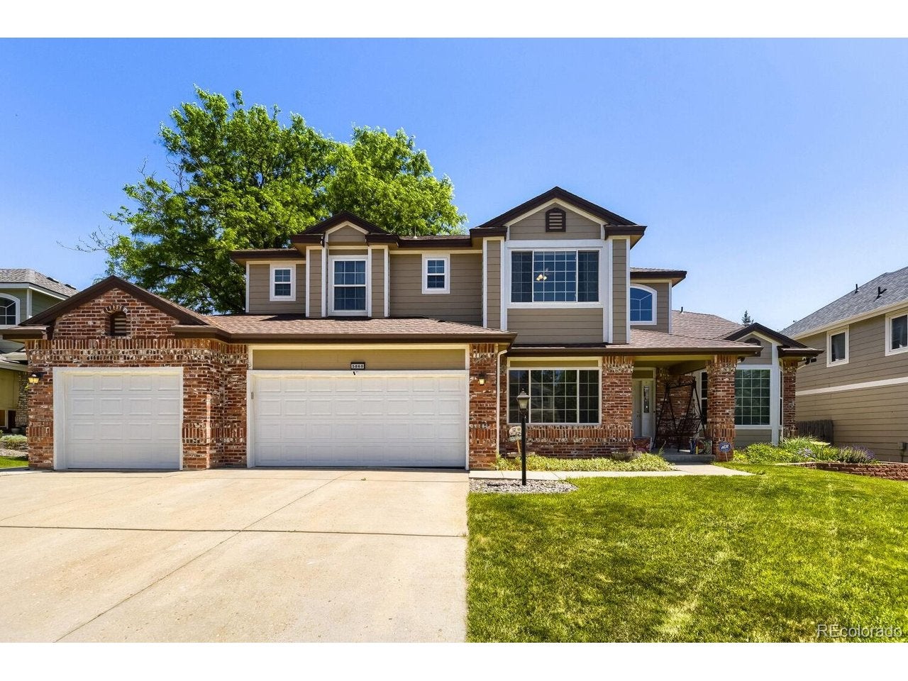 5860 Espana St, Aurora, CO 80015