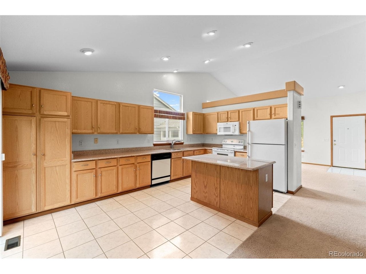 2154 S Waco St, Aurora, CO 80013 photo