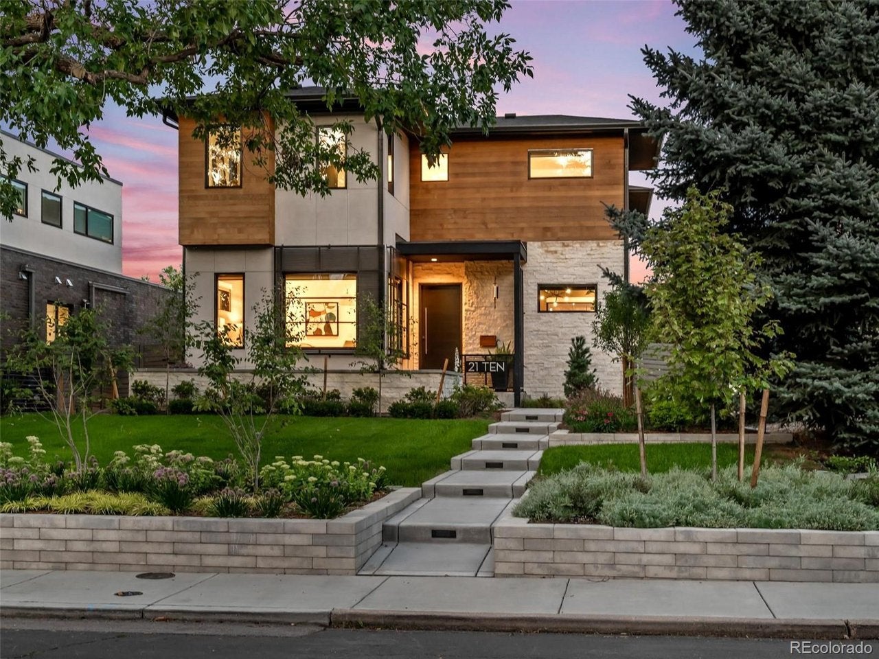 2110 Cook St, Denver, CO 80210