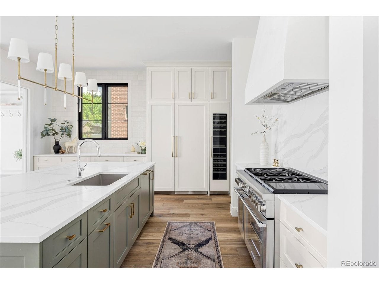 1059 S York St, Denver, CO 80209 photo