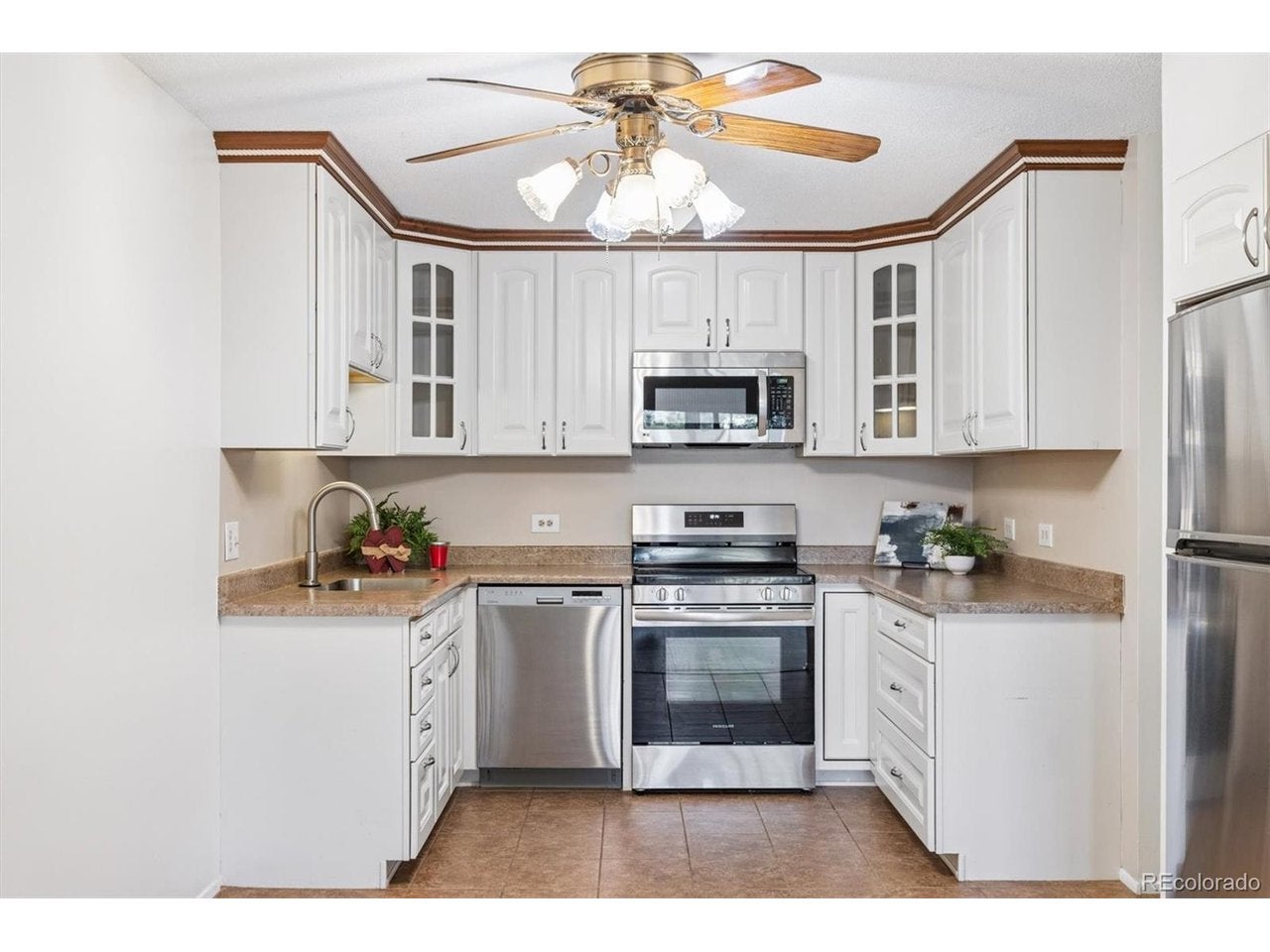 350 Clinton St, Denver, CO 80247