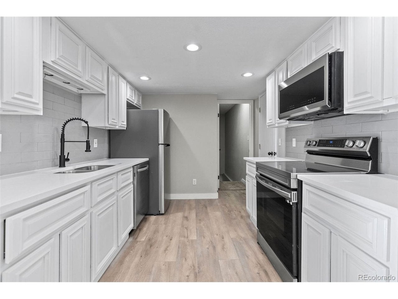 2318 S Troy St, Aurora, CO 80014 photo
