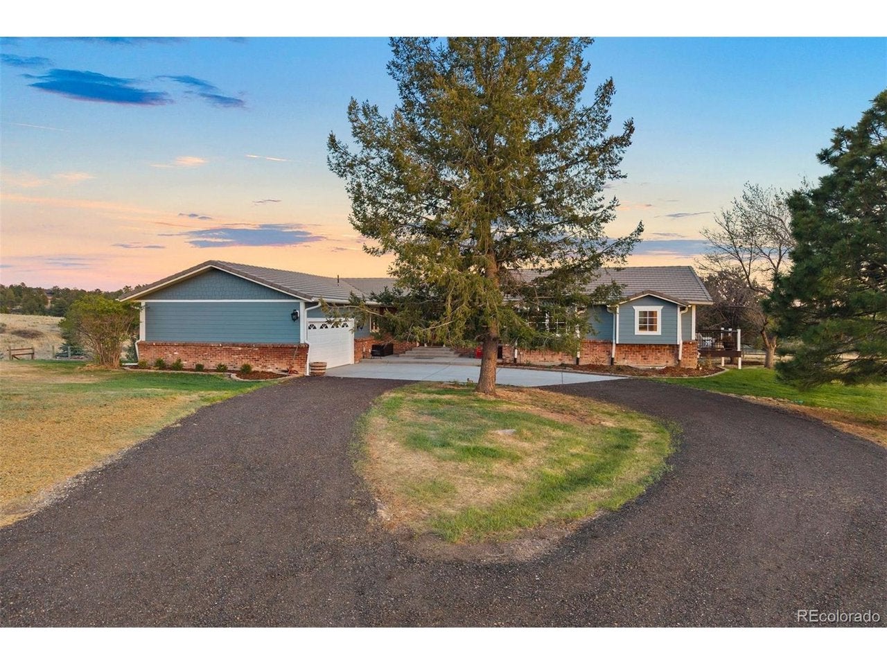 8454 Sundown Trl, Parker, CO 80134