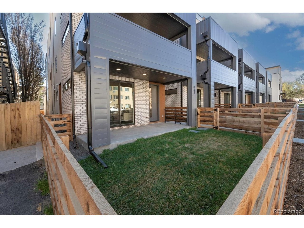 826 N Cherry St #1, Denver, CO 80220 photo