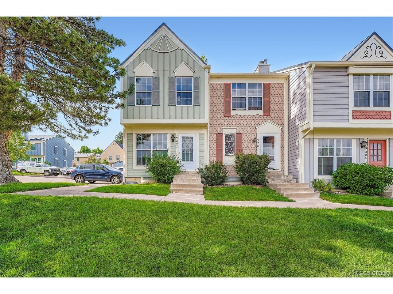 9202 Ontario Dr, Littleton, CO 80128