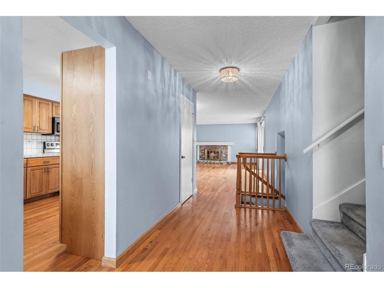 7449 W Maple Dr, Lakewood, CO 80226 photo