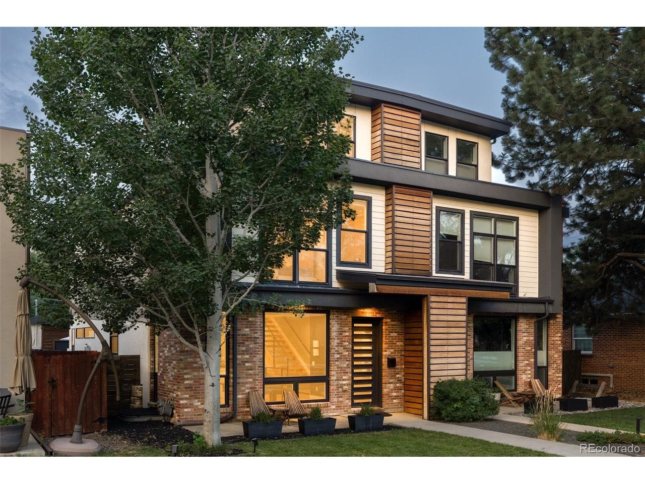 2712 Irving St, Denver, CO 80211 photo