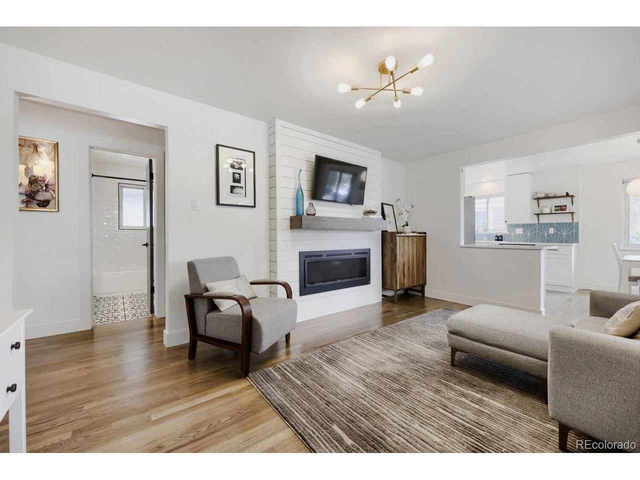 2220 Rosemary St, Denver, CO 80207 photo