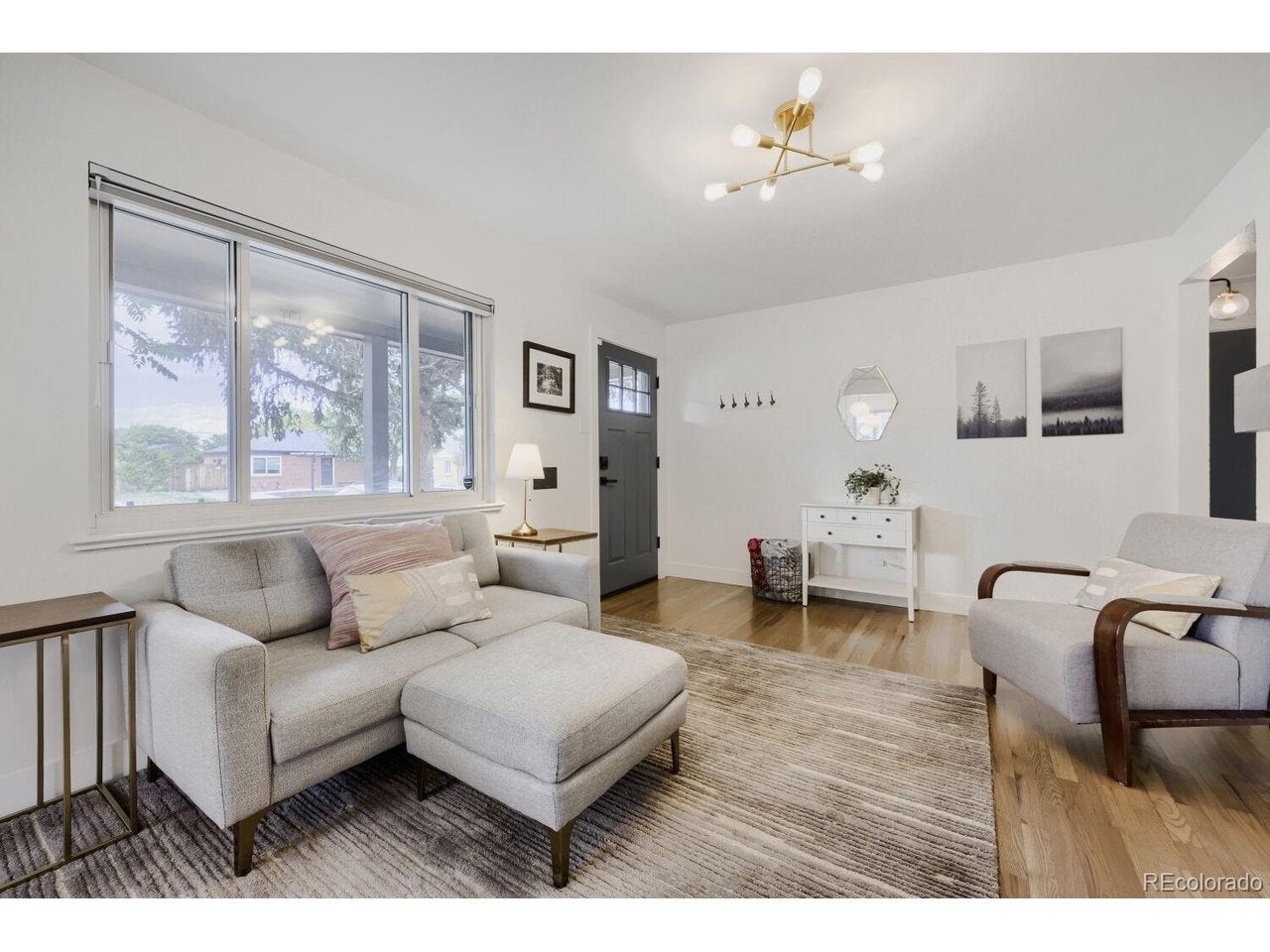 2220 Rosemary St, Denver, CO 80207 photo