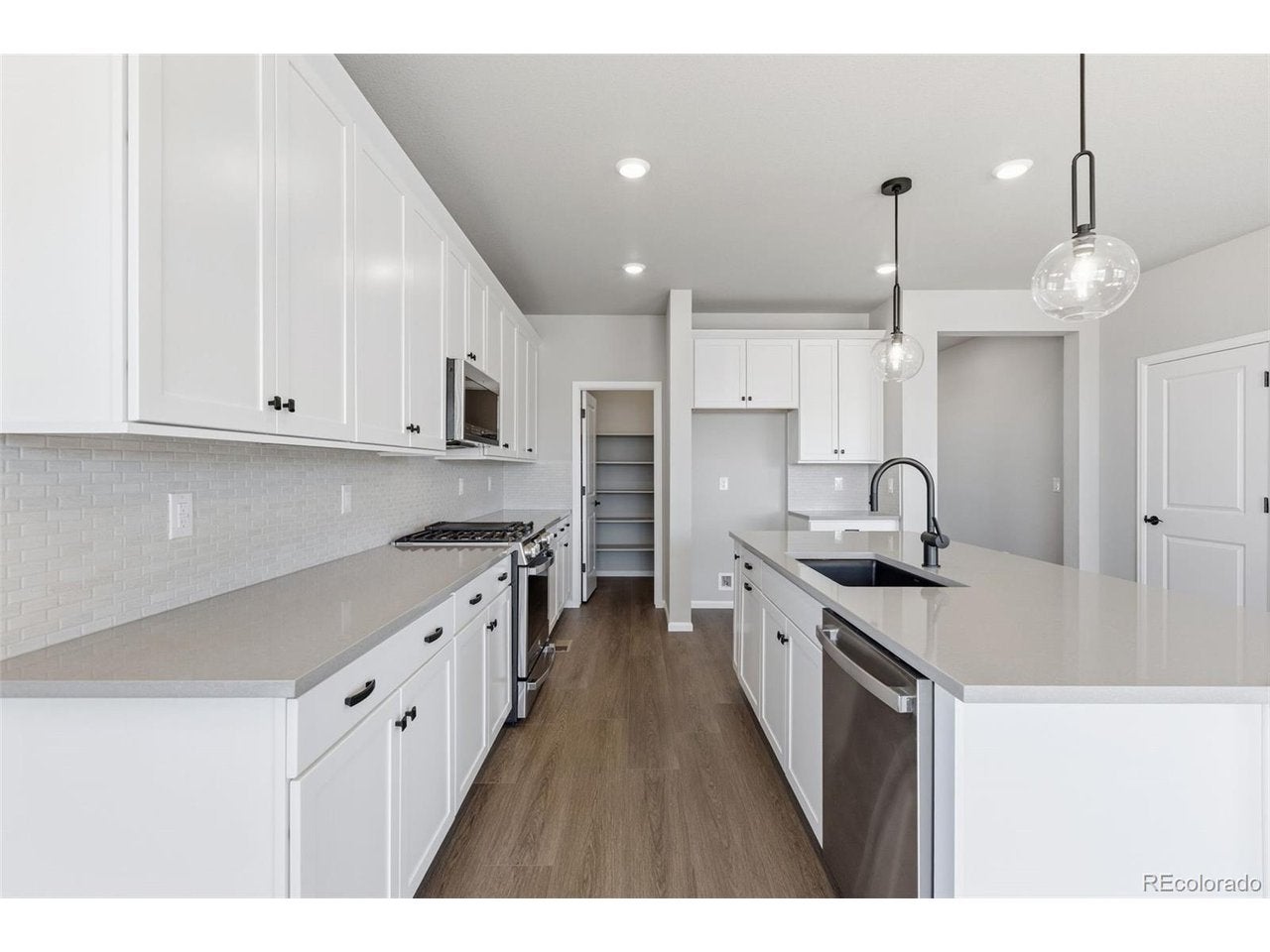 24382 E Atlantic Dr, Aurora, CO 80016 photo