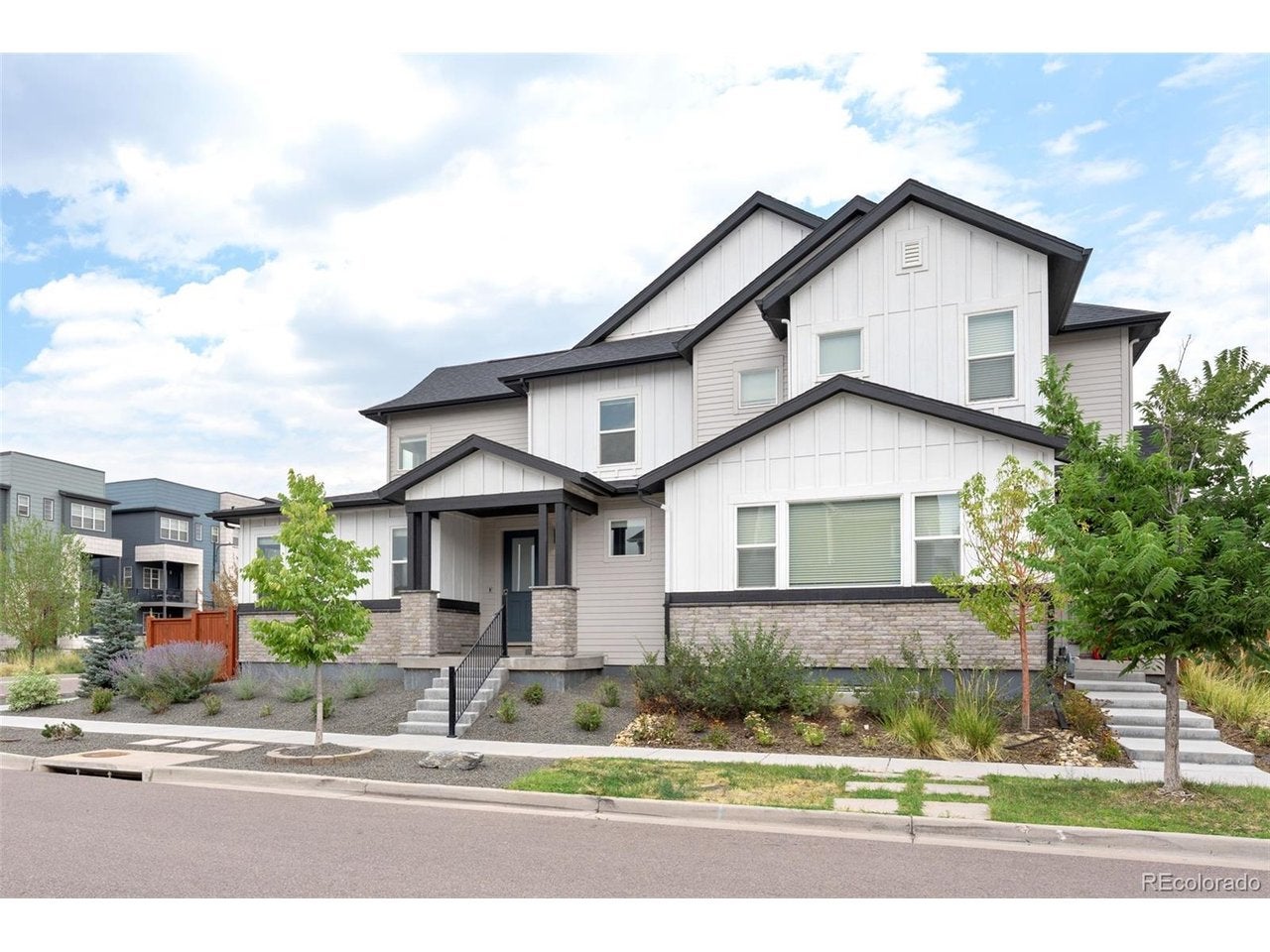 9751 E 62 Dr, Denver, CO 80238 photo