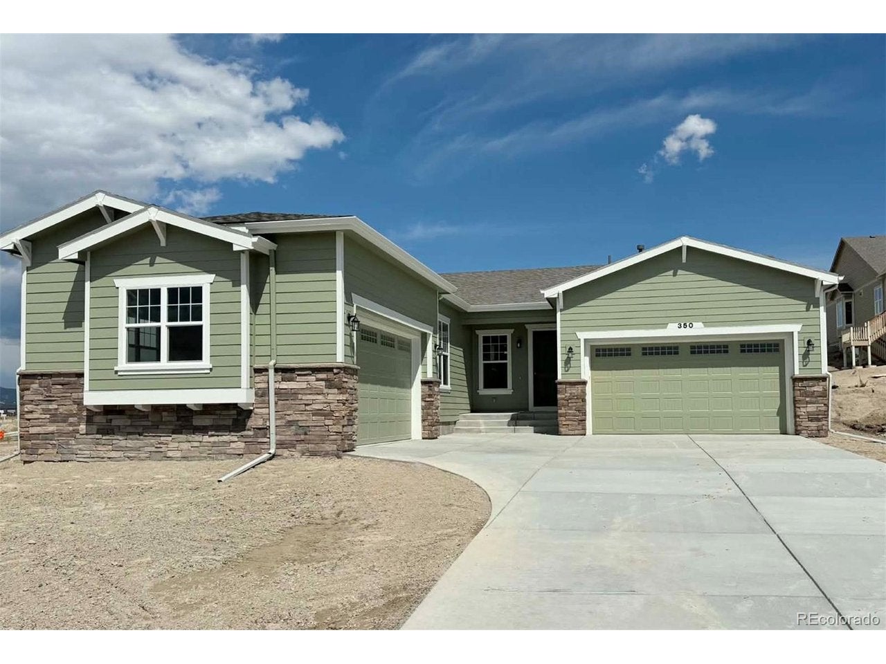 350 Hardstone Dr, Monument, CO 80132