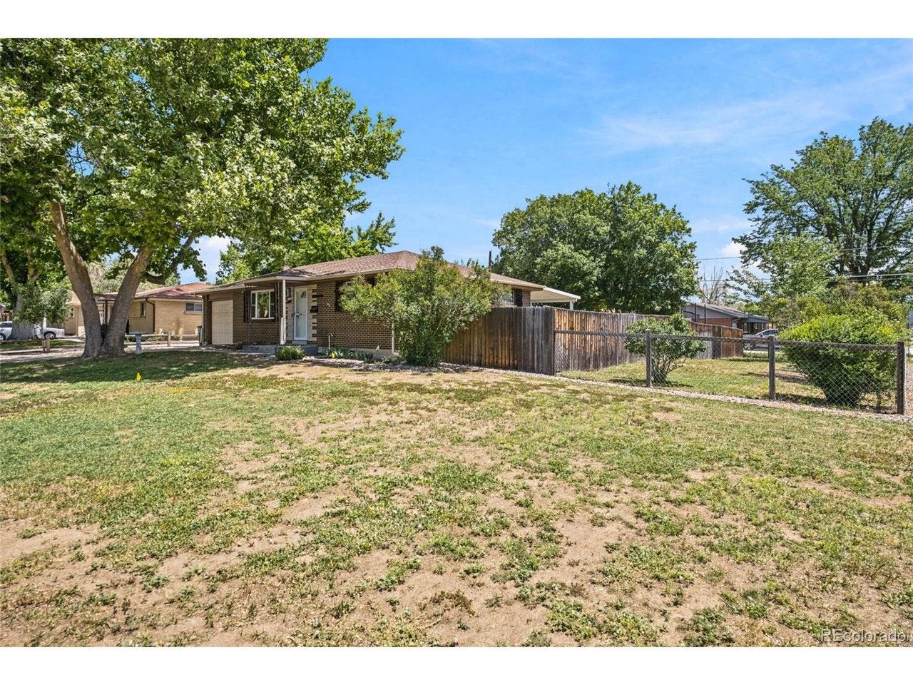 8402 Chase St, Arvada, CO 80003 photo