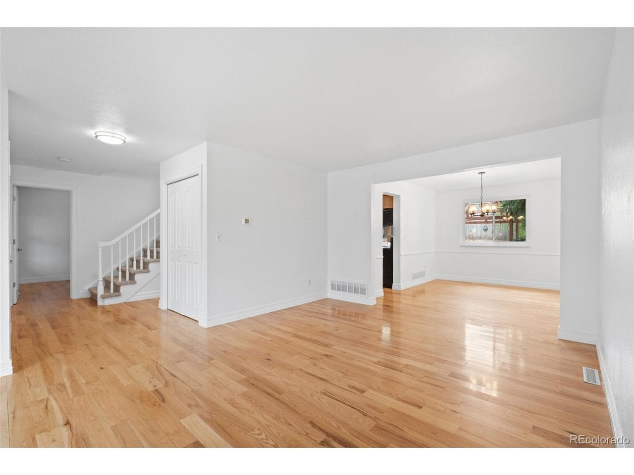 5494 S Pitkin St, Aurora, CO 80015 photo