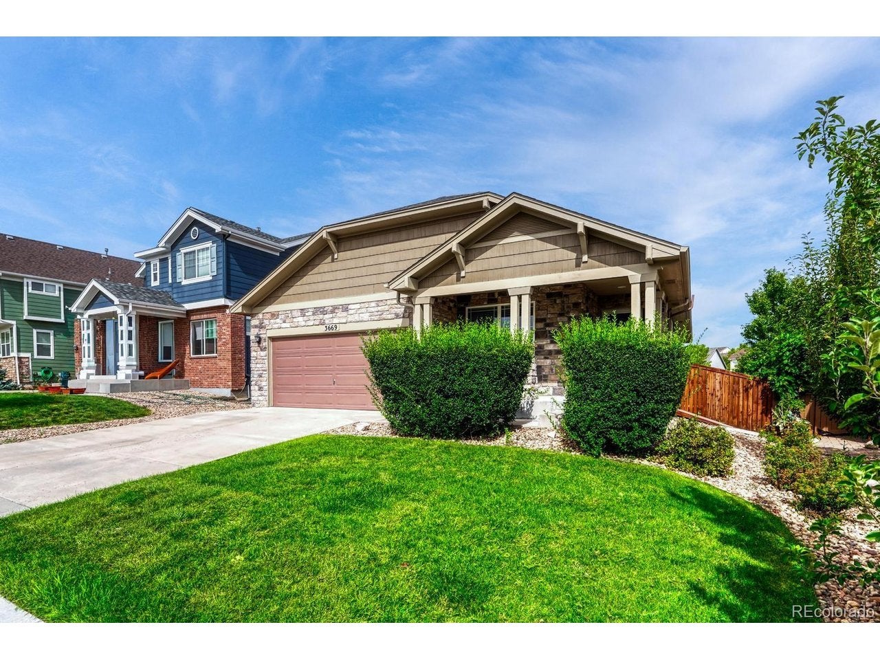 3669 Amber Sun Cir, Castle Rock, CO 80108 photo