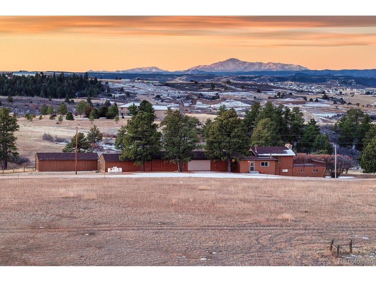 271 Ridge Rd, Castle Rock, CO 80104