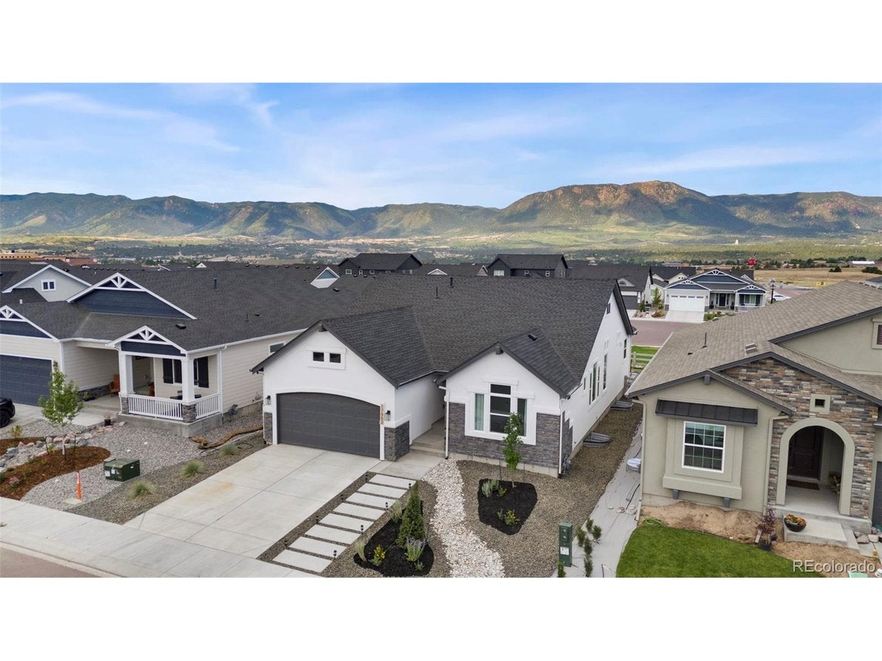 17552 Lucky Penny Ln, Monument, CO 80132 photo