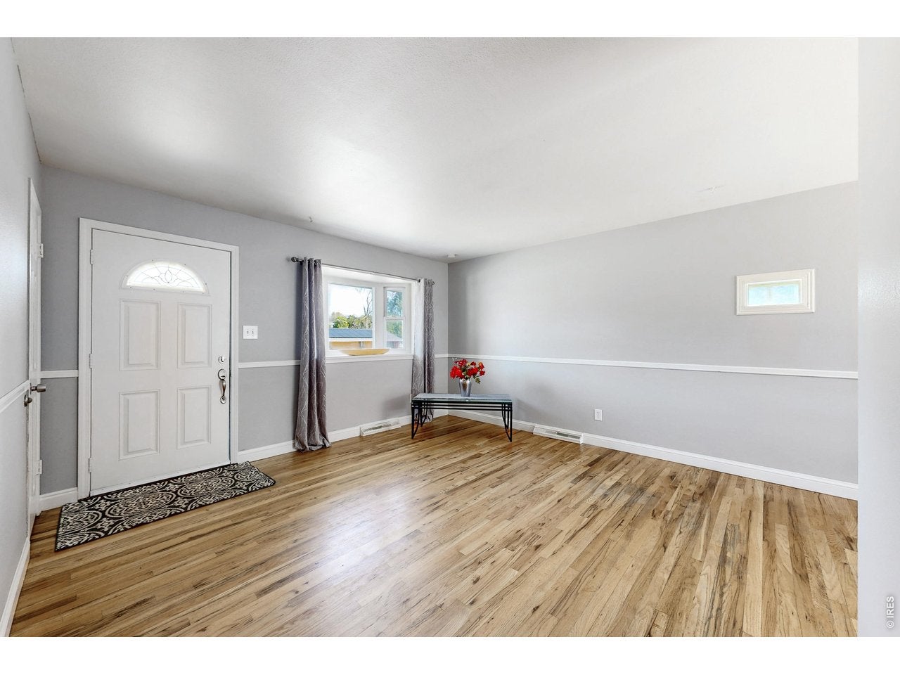 980 Elbert St, Denver, CO 80221 photo