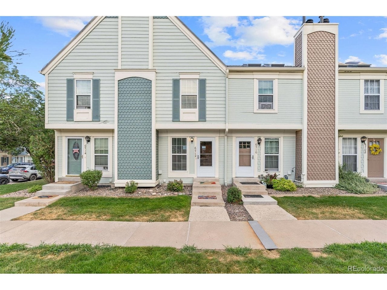 6712 Independence St, Littleton, CO 80128