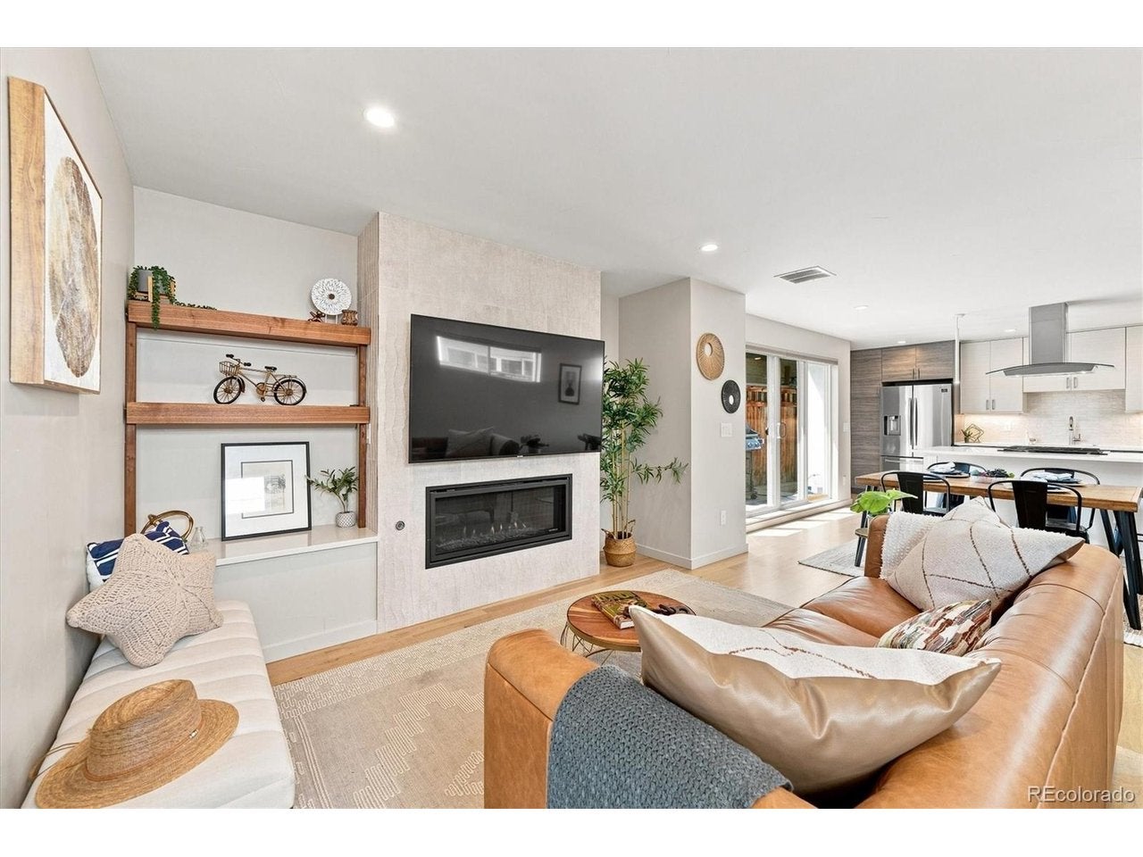 1415 Irving St, Denver, CO 80204