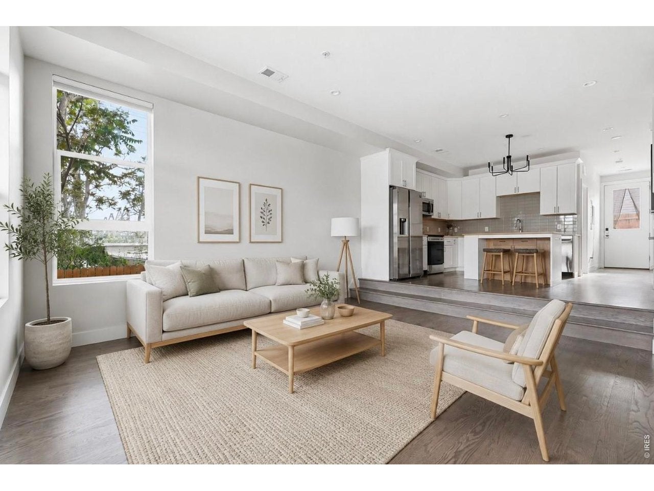 1187 Navajo St, Denver, CO 80223