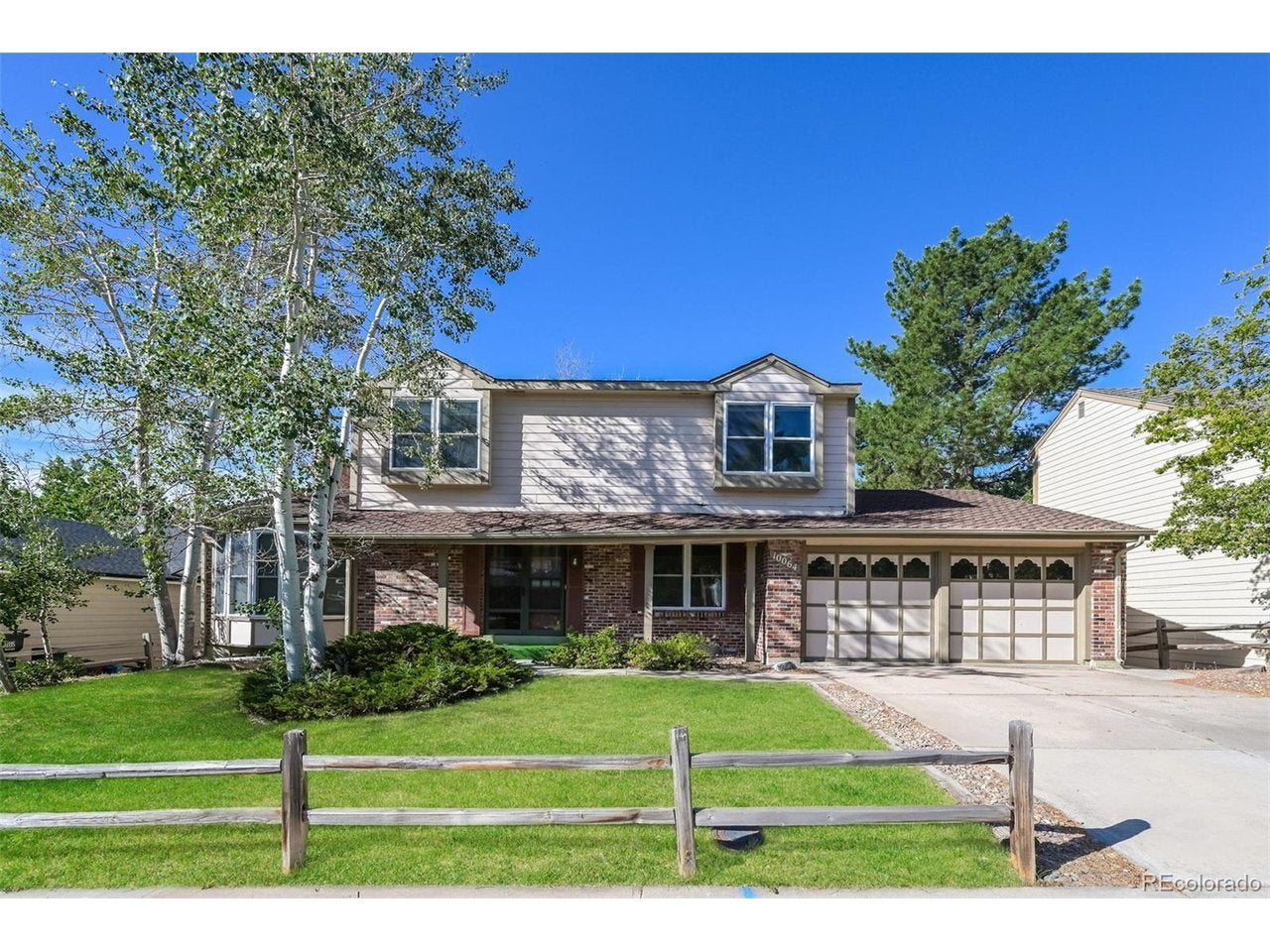 10064 Lake Dr, Littleton, CO 80127
