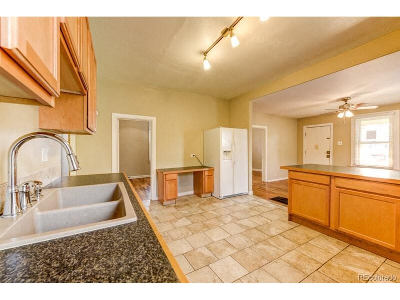 4975 King St, Denver, CO 80221 photo