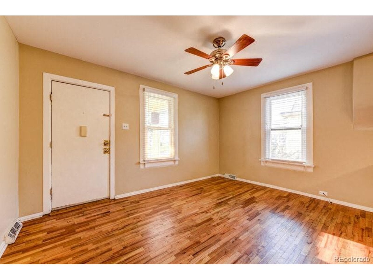 4975 King St, Denver, CO 80221 photo