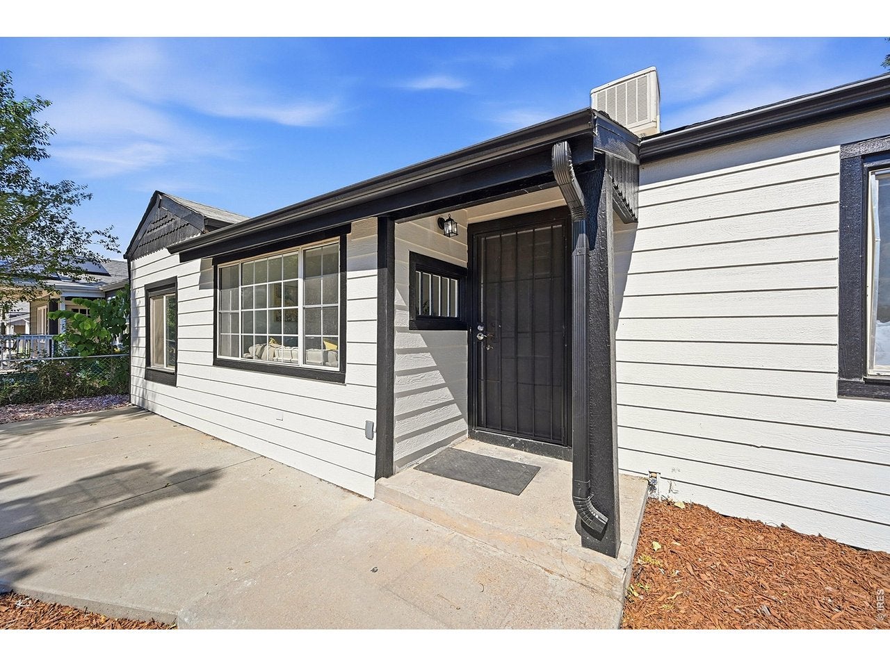1902 Kenton St, Aurora, CO 80010 photo