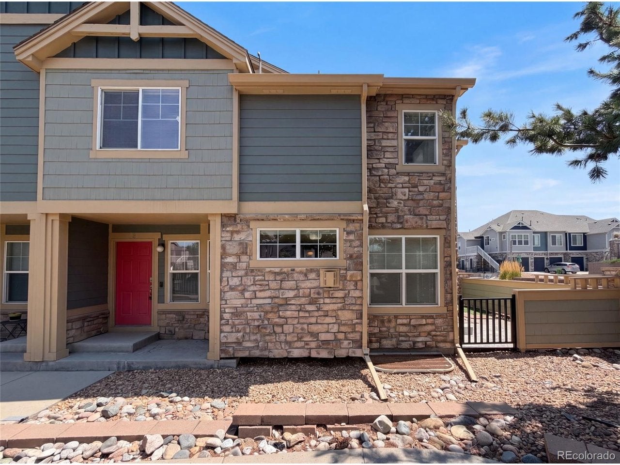 23560 Alamo Pl, Aurora, CO 80016