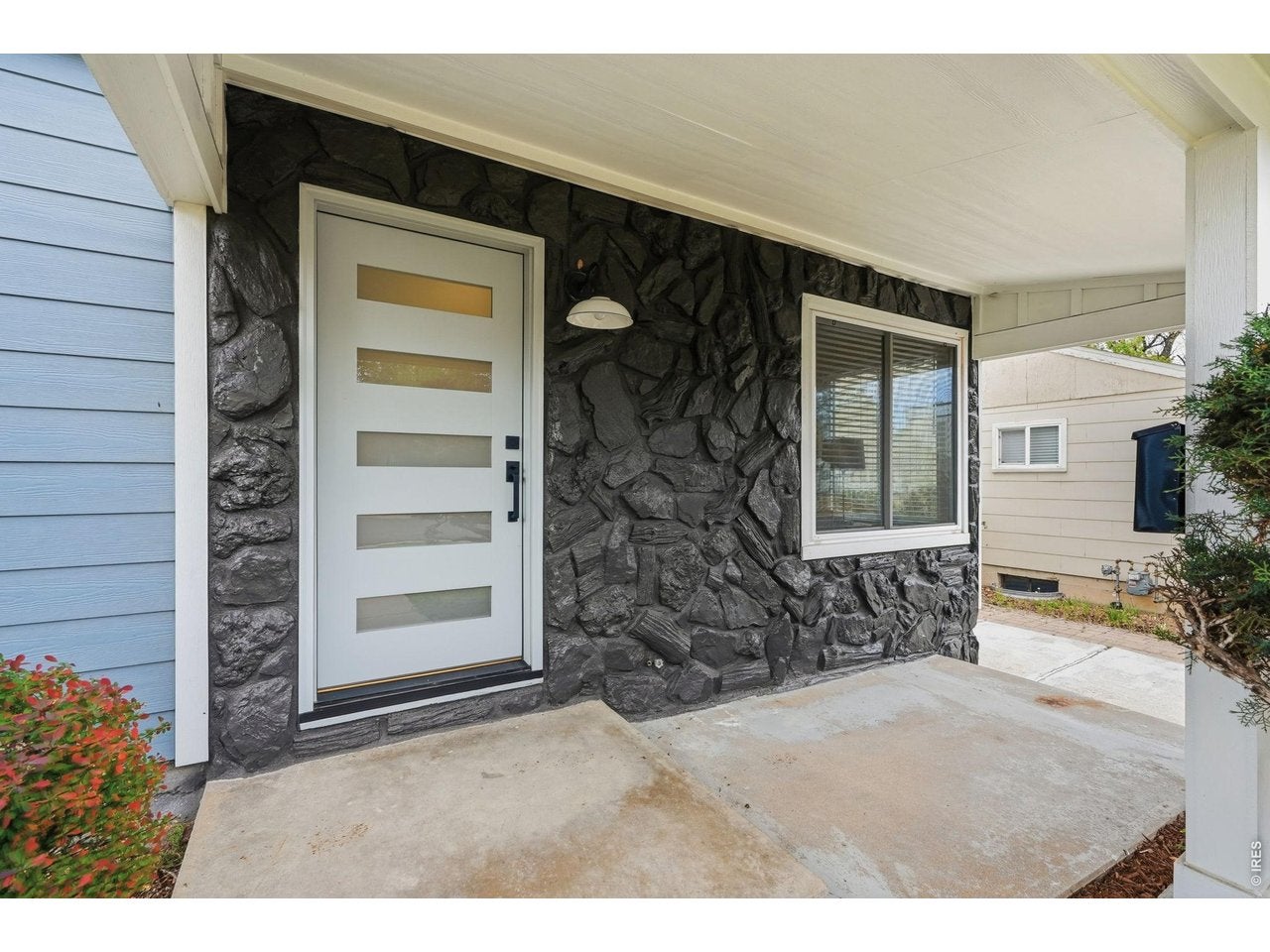 4676 E Utah Pl, Denver, CO 80222 photo