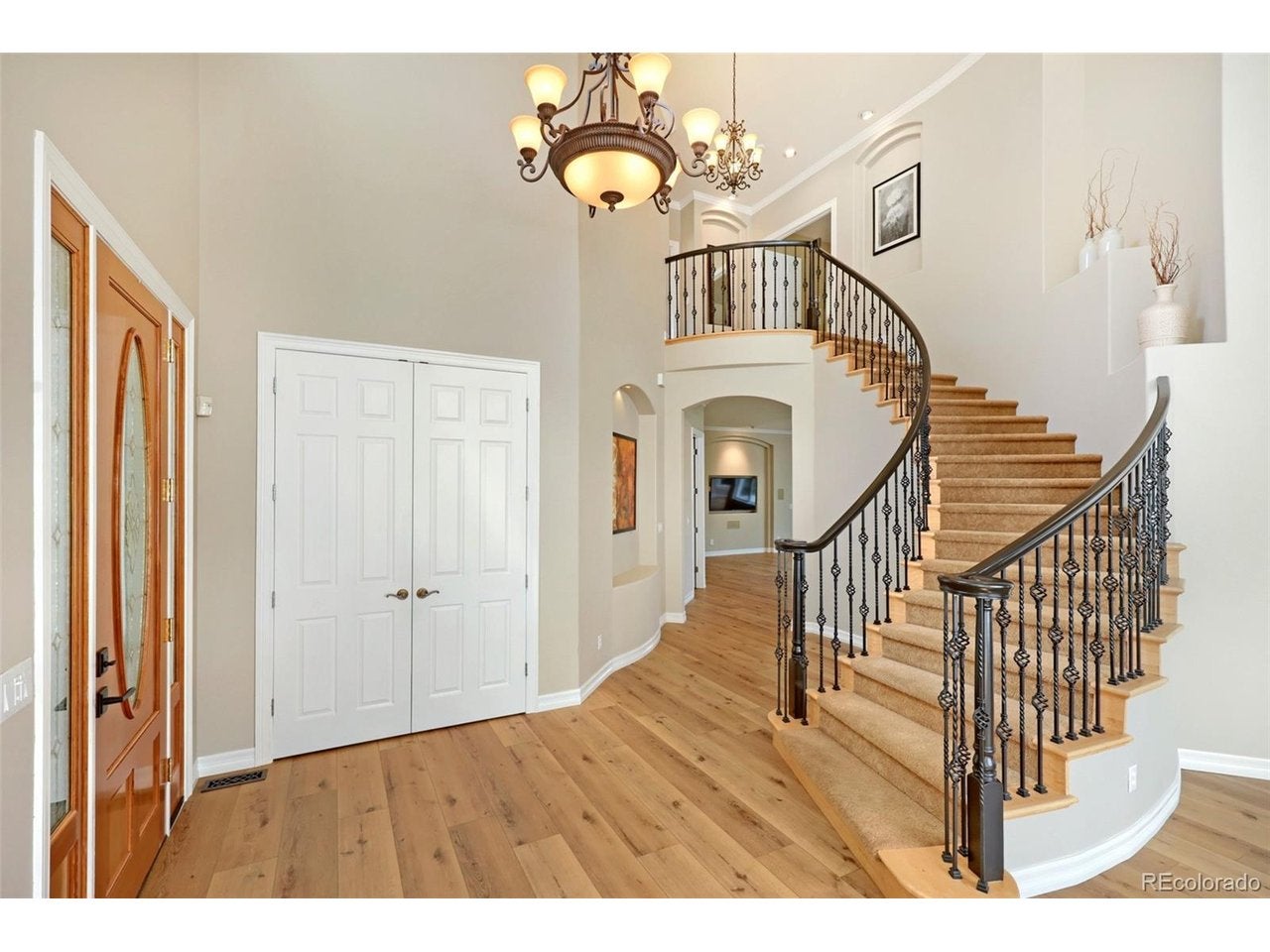 9969 Longview Dr, Lone Tree, CO 80124 photo