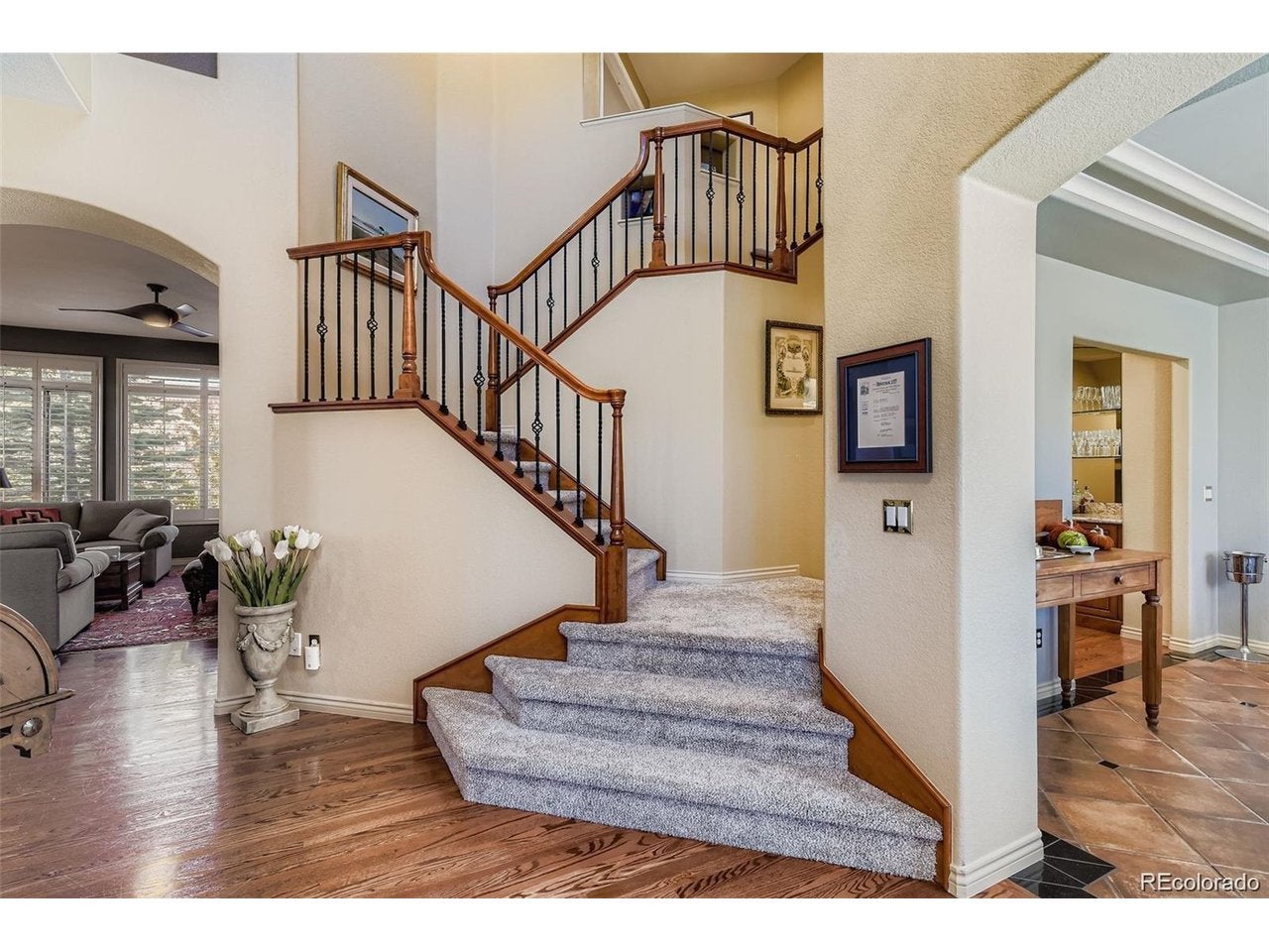 9410 S Silent Hills Dr, Lone Tree, CO 80124 photo