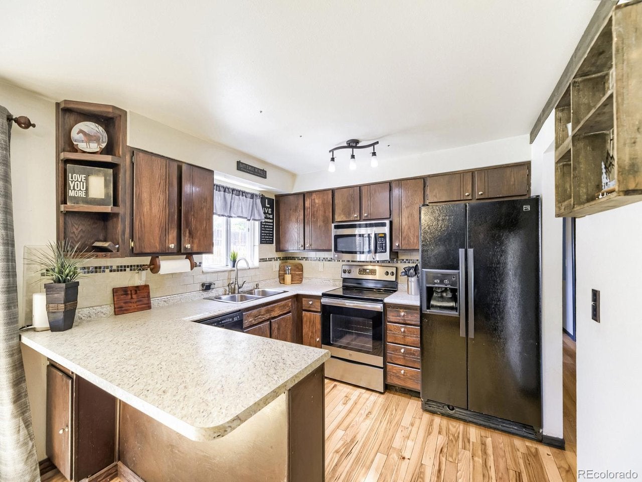 370 Helena Cir, Lone Tree, CO 80124 photo