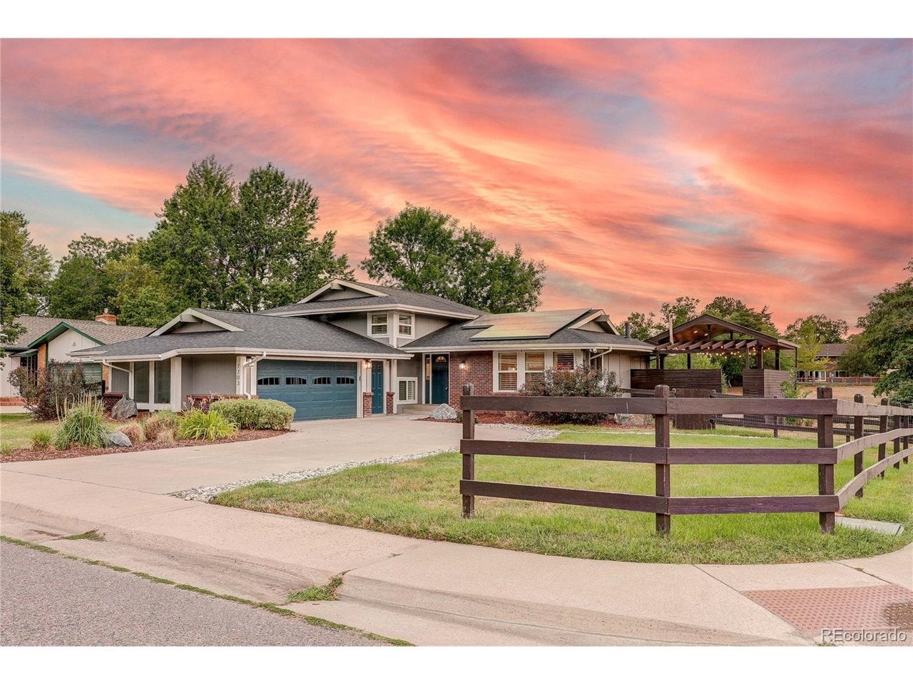 7703 Elizabeth Way, Littleton, CO 80122