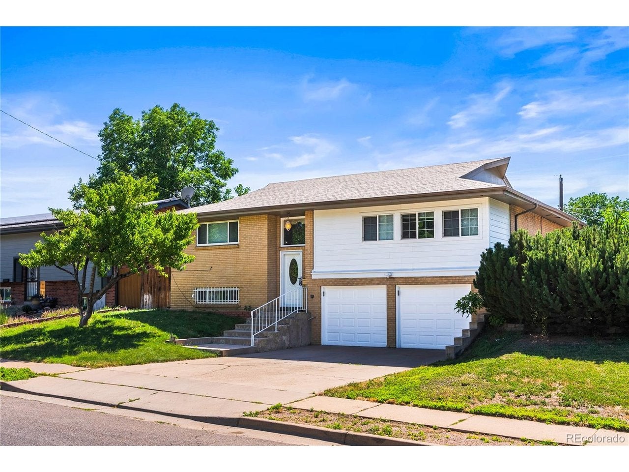 2951 Downing St, Englewood, CO 80113