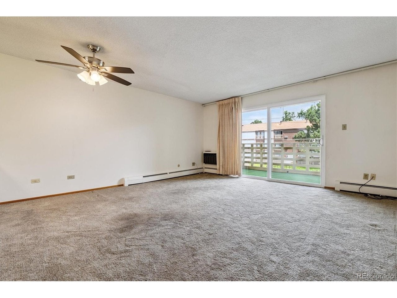 610 S Clinton St #10 B, Denver, CO 80247 photo
