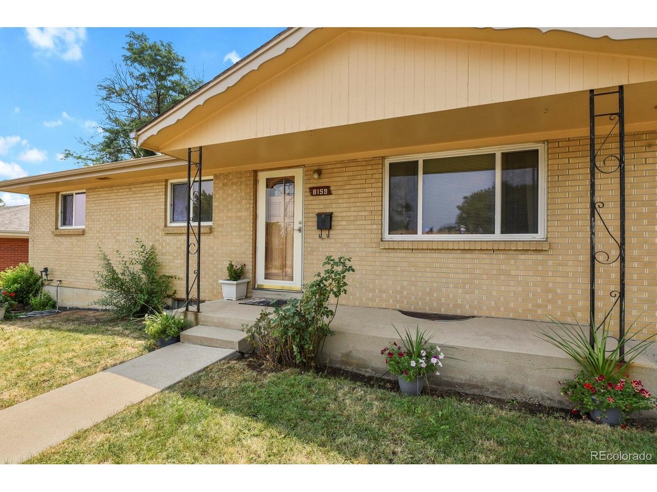 8159 Nola Dr, Denver, CO 80221 photo