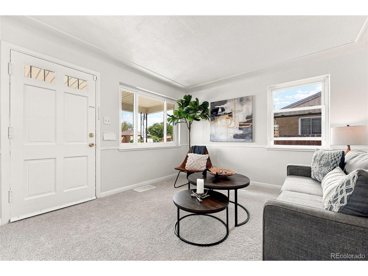 3223 Newport St, Denver, CO 80207 photo